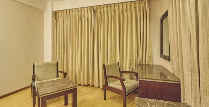 Treebo Trend Hotel Parker Ahmedabad Bagian luar foto